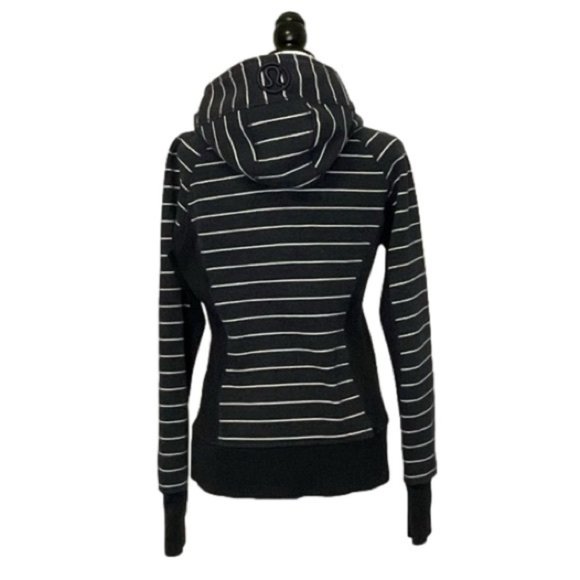 Lululemon Striped Navy Scuba Jacket Size 10 - Picture 4 of 9